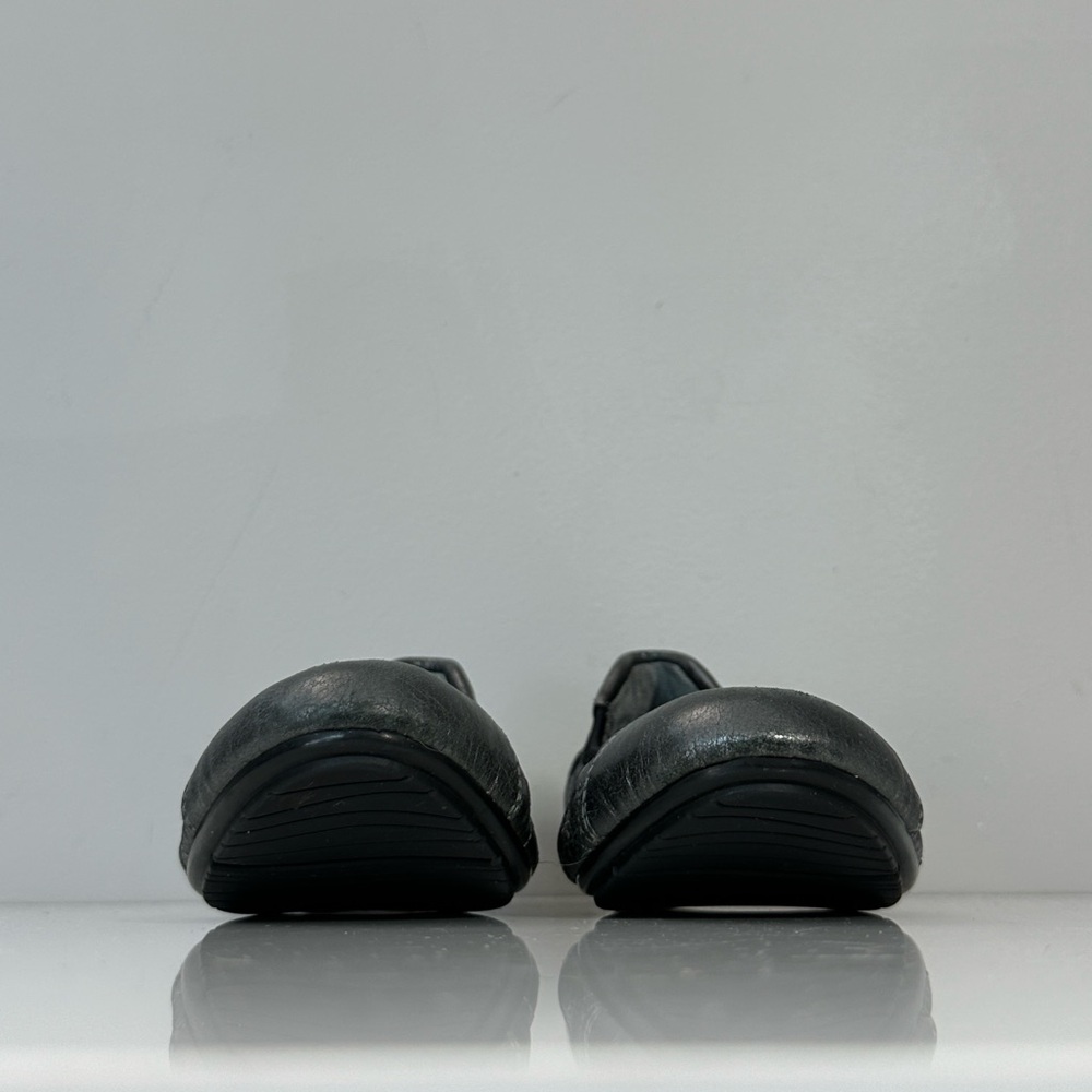 Vionic Ava Silver Ballet Flats Size 7 - Picture 5 of 15